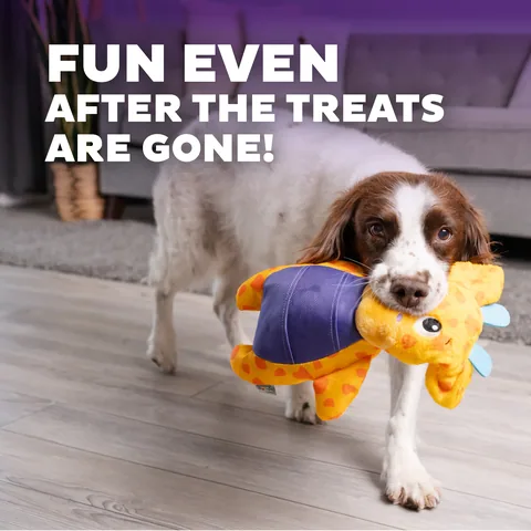 Outward Hound Nina Ottosson Puzzle Palz 長頸鹿造型解謎絨毛玩具（黃） 4