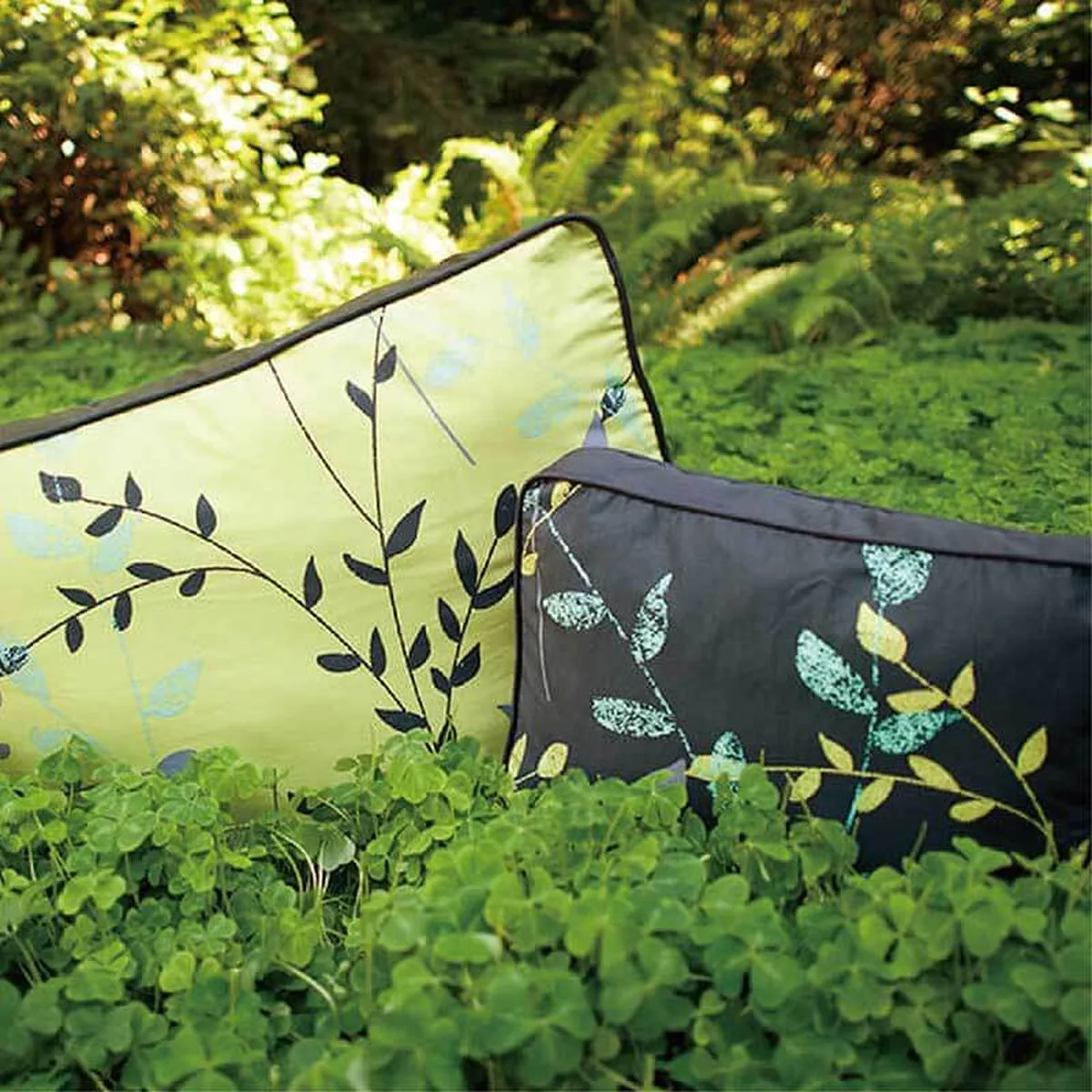 P.L.A.Y. Greenery Rectangular Bed 御翠庭園方床 灰黑 鮮綠 S M L