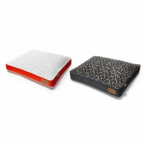 P.L.A.Y. Serengeti Rectangular Bed 塞伦盖蒂方床 挥洒白 深灰铜
